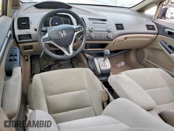 ✅ 2009 Honda Civic EX • VIN: 19XFA16849E021061 • Lot: 81498155. Listed on Copart with 174,085 mi. Free auction sales archive from the USA and detailed vehicle history report at DreamBid. Image 8.