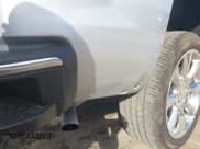 ✅ 2019 Chevrolet Silverado 1500 LT • VIN: 2GCRCPEC6K1155556 • Lot: 43700785. Wystawiony na IAAI z przebiegiem 111 172 mil. Bezpłatny archiwum sprzedaży aukcyjnych z USA i szczegółowy raport historii pojazdu na DreamBid. Zdjęcie 19.