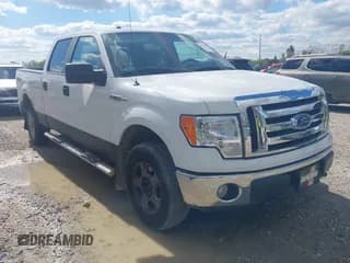 ✅ 2010 Ford F-150 XL • VIN: 1FTFW1E89AFD58502 • Lot: 43384189. Wystawiony na IAAI z przebiegiem 201 480 mil. Bezpłatny archiwum sprzedaży aukcyjnych z USA i szczegółowy raport historii pojazdu na DreamBid. Zdjęcie 1.