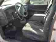 2001 Dodge Dakota z VIN 1B7GL22X21S162973, wystawiony jako Copart lot #76419754 z przebiegiem 135 707 mil mil oraz Czysty tytuł • Clean title. Historia ofert i sprzedaży dostępna na DreamBid. Obrazek 7.