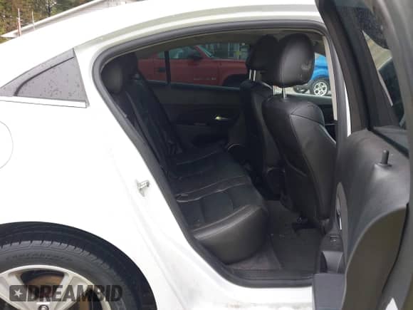 2012 Chevrolet Cruze 2LT z VIN 1G1PG5SC0C7180406, wystawiony jako IAAI lot #43393854 z przebiegiem 143 467 mil mil oraz . Historia ofert i sprzedaży dostępna na DreamBid. Obrazek 8.