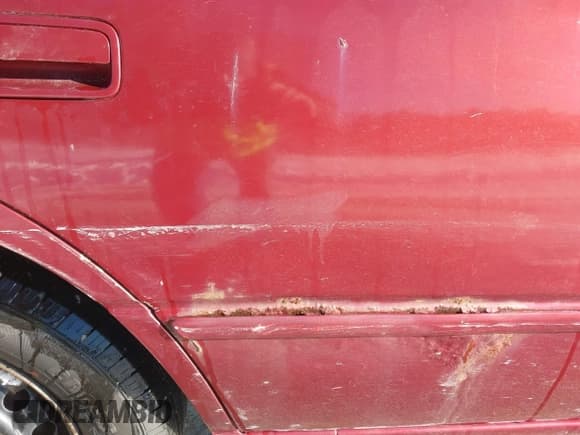 ✅ 1998 Toyota Camry LE • VIN: 4T1BG22K6WU378156 • Lot: 43827369. Listed on IAAI with 83,774 mi. Free auction sales archive from the USA and detailed vehicle history report at DreamBid. Image 6.