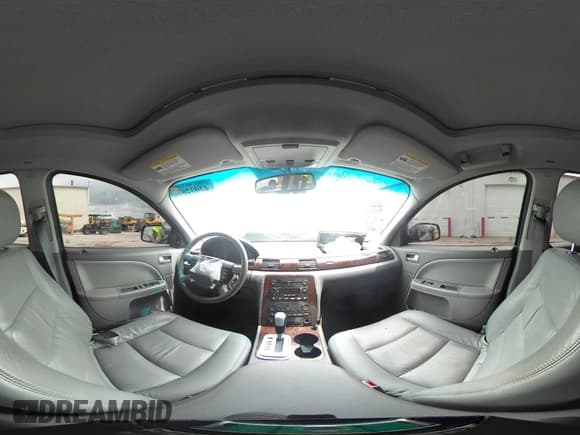 ✅ 2006 Ford Five Hundred SEL • VIN: 1FAHP27166G130749 • Lot: 43032676. Wystawiony na IAAI z przebiegiem Nie podano. Bezpłatny archiwum sprzedaży aukcyjnych z USA i szczegółowy raport historii pojazdu na DreamBid. Zdjęcie 18.