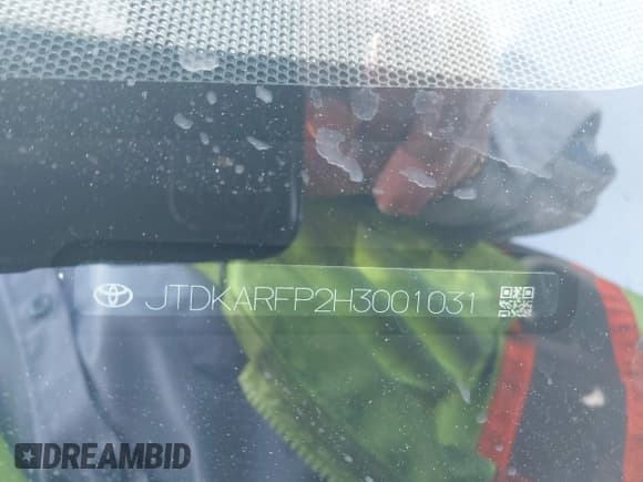 ✅ 2017 Toyota Prius Plus • VIN: JTDKARFP2H3001031 • Lot: 41934825. Listed on IAAI with 85,634 mi. Free auction sales archive from the USA and detailed vehicle history report at DreamBid. Image 9.