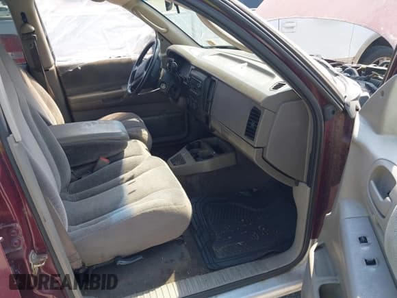 ✅ 2003 Dodge Dakota SLT • VIN: 1D7HL48X13S132234 • Lot: 43087429. Wystawiony na IAAI z przebiegiem 166 002 mil. Bezpłatny archiwum sprzedaży aukcyjnych z USA i szczegółowy raport historii pojazdu na DreamBid. Zdjęcie 5.