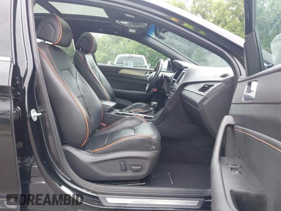 ✅ 2015 Hyundai Sonata Limited • VIN: 5NPE34ABXFH140685 • Лот: 42349089. Опубликован ранее на IAAI с пробегом 118 185 миль. Бесплатный доступ к архиву аукционных продаж из США и подробный отчёт об истории автомобиля на DreamBid. Изображение 5.