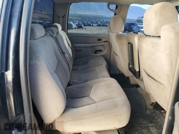 ✅ 2006 Chevrolet Silverado 1500 LT1 • VIN: 2GCEK13T061242828 • Лот: 71490474. Опубликован ранее на Copart с пробегом 198 885 миль. Бесплатный доступ к архиву аукционных продаж из США и подробный отчёт об истории автомобиля на DreamBid. Изображение 10.