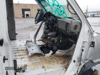 ✅ 2005 GMC Safari Cargo • VIN: 1GTDM19X95B504604 • Lot: 42110585. Wystawiony na IAAI z przebiegiem Nie podano. Bezpłatny archiwum sprzedaży aukcyjnych z USA i szczegółowy raport historii pojazdu na DreamBid. Zdjęcie 5.