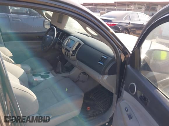 ✅ 2006 Toyota Tacoma X-Runner • VIN: 5TETU22N76Z318874 • Lot: 41537475. Wystawiony na IAAI z przebiegiem 174 896 mil. Bezpłatny archiwum sprzedaży aukcyjnych z USA i szczegółowy raport historii pojazdu na DreamBid. Zdjęcie 5.