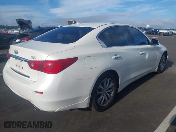 ✅ 2015 Infiniti Q50 Premium • VIN: JN1BV7AP4FM341033 • Lot: 43047331. Wystawiony na IAAI z przebiegiem 168 063 mil. Bezpłatny archiwum sprzedaży aukcyjnych z USA i szczegółowy raport historii pojazdu na DreamBid. Zdjęcie 4.