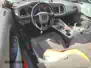 2021 Dodge Challenger SXT z VIN 2C3CDZAG0MH534462, wystawiony jako Copart lot #84807805 z przebiegiem 159 539 mil mil oraz Czysty tytuł • Clean title. Historia ofert i sprzedaży dostępna na DreamBid. Obrazek 8.