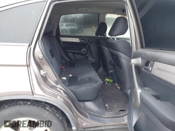 ✅ 2011 Honda CR-V SE • VIN: 5J6RE3H45BL000637 • Лот: 43828318. Опубликован ранее на IAAI с пробегом 274 852 миль. Бесплатный доступ к архиву аукционных продаж из США и подробный отчёт об истории автомобиля на DreamBid. Изображение 8.