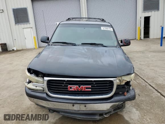 ✅ 2003 GMC Yukon SLT • VIN: 1GKEK13Z03R133572 • Lot: 67968165. Listed on Copart with 256,878 mi. Free auction sales archive from the USA and detailed vehicle history report at DreamBid. Image 5.