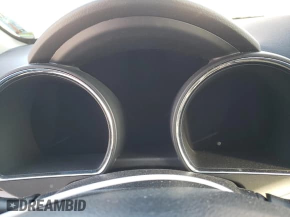 ✅ 2011 Toyota Highlander • VIN: JTEBC3EH5B2002863 • Лот: 82703224. Опубликован ранее на Copart с пробегом Не указан. Бесплатный доступ к архиву аукционных продаж из США и подробный отчёт об истории автомобиля на DreamBid. Изображение 9.