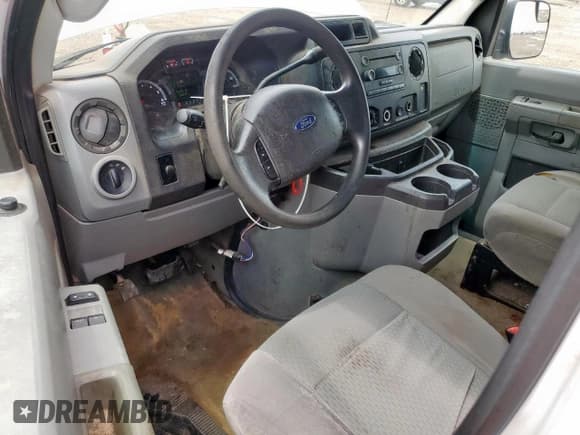 ✅ 2011 Ford Econoline Passenger XL • VIN: 1FBNE3BL8BDB03702 • Lot: 64030445. Listed on Copart with 218,635 mi. Free auction sales archive from the USA and detailed vehicle history report at DreamBid. Image 8.