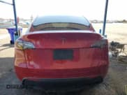 ✅ 2022 Tesla Model Y Long Range • VIN: 7SAYGDEE4NF480551 • Lot: 68522745. Wystawiony na Copart z przebiegiem 117 215 mil. Bezpłatny archiwum sprzedaży aukcyjnych z USA i szczegółowy raport historii pojazdu na DreamBid. Zdjęcie 6.