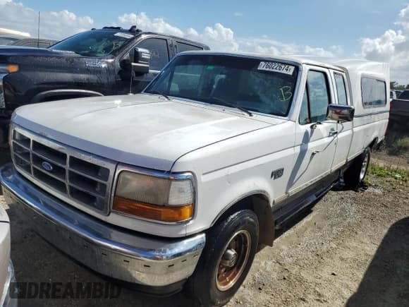 ✅ 1995 Ford F-150 • VIN: 1FTEX15H2SKA69401 • Лот: 76022674. Опубликован ранее на Copart с пробегом Не указан. Бесплатный доступ к архиву аукционных продаж из США и подробный отчёт об истории автомобиля на DreamBid. Изображение 1.