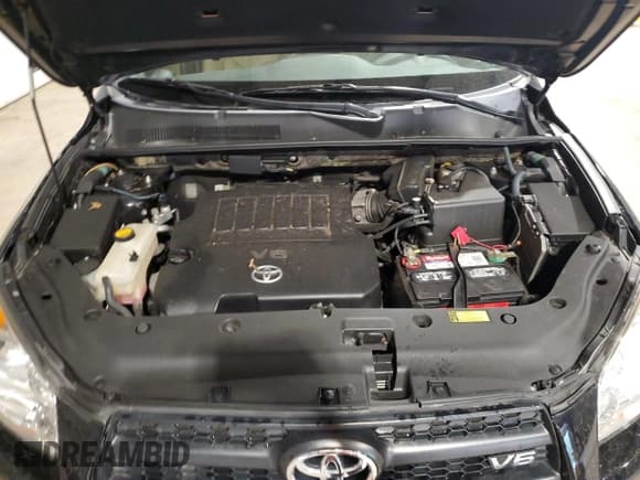 ✅ 2010 Toyota RAV4 • VIN: JTMZK4DV0AD004784 • Lot: 63314805. Listed on Copart with 81,547 mi. Free auction sales archive from the USA and detailed vehicle history report at DreamBid. Image 12.