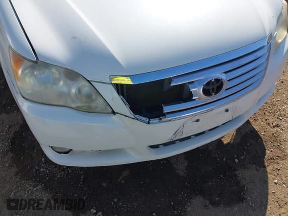 ✅ 2008 Toyota Avalon XLS • VIN: 4T1BK36B58U266482 • Лот: 43619127. Опубликован ранее на IAAI с пробегом 272 199 миль. Бесплатный доступ к архиву аукционных продаж из США и подробный отчёт об истории автомобиля на DreamBid. Изображение 6.