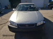 ✅ 2000 Toyota Camry LE • VIN: JT2BG22K2Y0503970 • Lot: 87296025. Wystawiony na Copart z przebiegiem 151 644 mil. Bezpłatny archiwum sprzedaży aukcyjnych z USA i szczegółowy raport historii pojazdu na DreamBid. Zdjęcie 5.