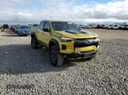 ✅ 2023 Chevrolet Colorado 4WD ZR2 • VIN: 1GCPTFEK5P1226820 • Лот: 84005615. Опубликован ранее на Copart с пробегом 37 685 миль. Бесплатный доступ к архиву аукционных продаж из США и подробный отчёт об истории автомобиля на DreamBid. Изображение 13.