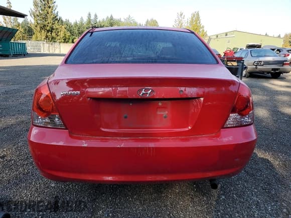 ✅ 2004 Hyundai Elantra GLS • VIN: KMHDN46D24U869259 • Лот: 80948935. Опубликован ранее на Copart с пробегом 111 175 миль. Бесплатный доступ к архиву аукционных продаж из США и подробный отчёт об истории автомобиля на DreamBid. Изображение 6.