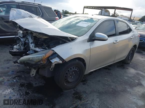 ✅ 2017 Toyota Corolla LE • VIN: 5YFBURHE0HP705948 • Лот: 43609409. Опубликован ранее на IAAI с пробегом 157 580 миль. Бесплатный доступ к архиву аукционных продаж из США и подробный отчёт об истории автомобиля на DreamBid. Изображение 2.