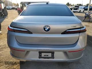 ✅ 2024 BMW i7 eDrive50 • VIN: WBY43EJ09RCR44541 • Lot: 79568514. Wystawiony na Copart z przebiegiem 520 mil. Bezpłatny archiwum sprzedaży aukcyjnych z USA i szczegółowy raport historii pojazdu na DreamBid. Zdjęcie 6.