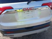 ✅ 2018 GMC Acadia SLE • VIN: 1GKKNLLA7JZ187450 • Lot: 42086072. Wystawiony na IAAI z przebiegiem 97 025 mil. Bezpłatny archiwum sprzedaży aukcyjnych z USA i szczegółowy raport historii pojazdu na DreamBid. Zdjęcie 21.