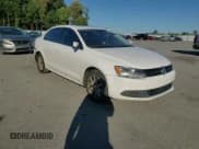 ✅ 2013 Volkswagen Jetta SE • VIN: 3VWDX7AJ3DM368704 • Лот: 82684285. Опубликован ранее на Copart с пробегом 278 882 миль. Бесплатный доступ к архиву аукционных продаж из США и подробный отчёт об истории автомобиля на DreamBid. Изображение 13.