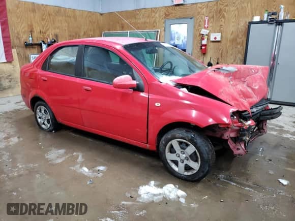 2005 Chevrolet Aveo LS z VIN KL1TD526X5B315939, wystawiony jako Copart lot #82359764 z przebiegiem 121 369 mil mil oraz Szkoda całkowita • Salvage title. Historia ofert i sprzedaży dostępna na DreamBid. Obrazek 4.