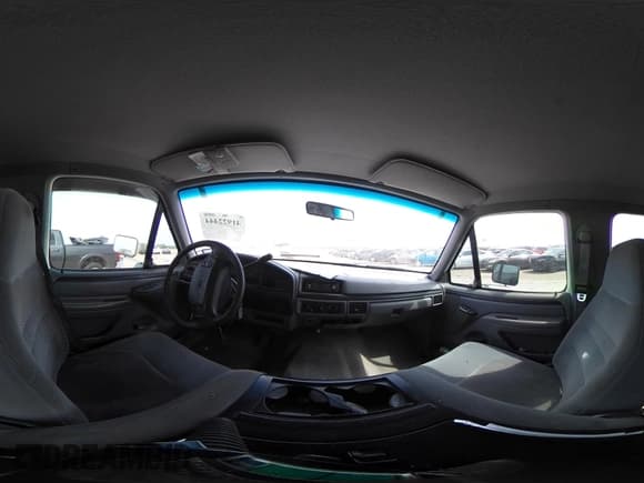 ✅ 1997 Ford F-250 • VIN: 1FTHW25F7VEA10948 • Лот: 41922444. Опубликован ранее на IAAI с пробегом 264 374 миль. Бесплатный доступ к архиву аукционных продаж из США и подробный отчёт об истории автомобиля на DreamBid. Изображение 18.