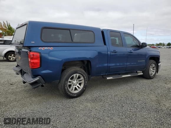✅ 2015 Chevrolet Silverado 1500 LT • VIN: 1GCVKREC0FZ442028 • Lot: 80746365. Listed on Copart with 186,341 mi. Free auction sales archive from the USA and detailed vehicle history report at DreamBid. Image 3.