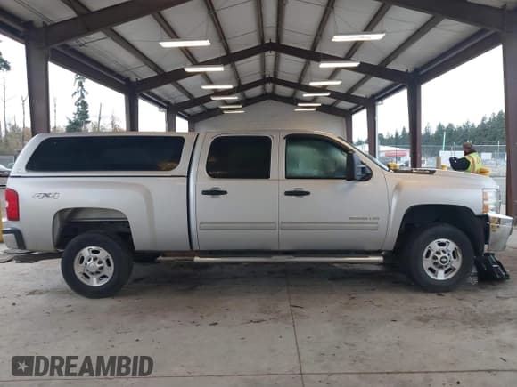 ✅ 2012 Chevrolet Silverado 2500HD LT • VIN: 1GC1KXCG6CF155105 • Лот: 43596140. Опубликован ранее на IAAI с пробегом 213 676 миль. Бесплатный доступ к архиву аукционных продаж из США и подробный отчёт об истории автомобиля на DreamBid. Изображение 14.