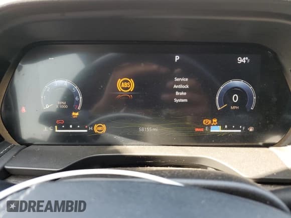 ✅ 2022 Jeep Grand Cherokee Overland • VIN: 1C4RJJDG3N8582038 • Lot: 51272605. Listed on Copart with 58,155 mi. Free auction sales archive from the USA and detailed vehicle history report at DreamBid. Image 9.