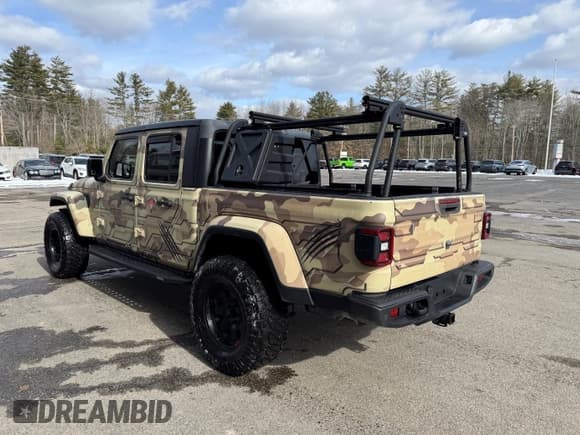 ✅ 2021 Jeep Gladiator Willys • VIN: 1C6HJTAG5ML526651 • Lot: 41593639. Wystawiony na IAAI z przebiegiem 162 543 mil. Bezpłatny archiwum sprzedaży aukcyjnych z USA i szczegółowy raport historii pojazdu na DreamBid. Zdjęcie 3.