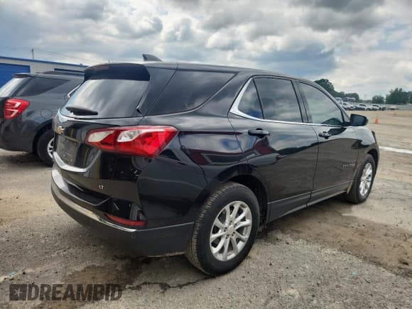 ✅ 2020 Chevrolet Equinox LT • VIN: 2GNAXKEV6L6210234 • Лот: 83869105. Опубликован ранее на Copart с пробегом 79 607 миль. Бесплатный доступ к архиву аукционных продаж из США и подробный отчёт об истории автомобиля на DreamBid. Изображение 3.