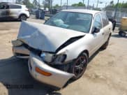 ✅ 1995 Toyota Corolla • VIN: 1NXAE04B2SZ259341 • Lot: 41914389. Listed on IAAI with 271,097 mi. Free auction sales archive from the USA and detailed vehicle history report at DreamBid. Image 2.