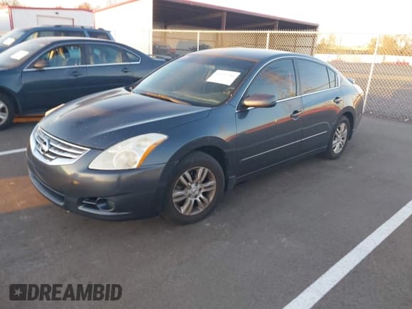 ✅ 2011 Nissan Altima SL • VIN: 1N4AL2AP3BN433827 • Lot: 43707781. Listed on IAAI with 207,781 mi. Free auction sales archive from the USA and detailed vehicle history report at DreamBid. Image 2.