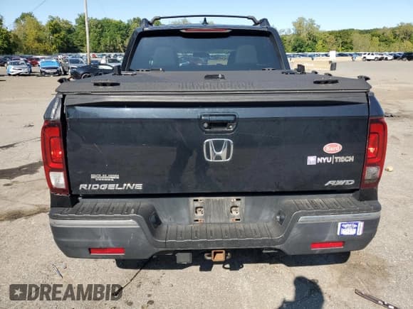 ✅ 2017 Honda Ridgeline RTL • VIN: 5FPYK3F50HB037524 • Лот: 80054755. Опубликован ранее на Copart с пробегом 141 792 миль. Бесплатный доступ к архиву аукционных продаж из США и подробный отчёт об истории автомобиля на DreamBid. Изображение 6.
