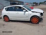 ✅ 2007 Mazda 3 S Sport • VIN: JM1BK143571678826 • Лот: 42430569. Опубликован ранее на IAAI с пробегом Не указан. Бесплатный доступ к архиву аукционных продаж из США и подробный отчёт об истории автомобиля на DreamBid. Изображение 13.