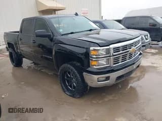 ✅ 2015 Chevrolet Silverado 1500 LT • VIN: 3GCUKREH8FG239959 • Lot: 41483334. Listed on IAAI with 180,739 mi. Free auction sales archive from the USA and detailed vehicle history report at DreamBid. Image 1.