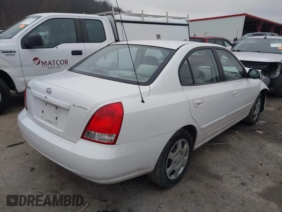 ✅ 2003 Hyundai Elantra GLS • VIN: KMHDN45DX3U594661 • Lot: 41492273. Wystawiony na IAAI z przebiegiem 146 302 mil. Bezpłatny archiwum sprzedaży aukcyjnych z USA i szczegółowy raport historii pojazdu na DreamBid. Zdjęcie 4.