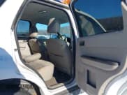 ✅ 2008 Ford Escape Hybrid • VIN: 1FMCU49H48KE43300 • Лот: 43850341. Опубликован ранее на IAAI с пробегом 67 507 миль. Бесплатный доступ к архиву аукционных продаж из США и подробный отчёт об истории автомобиля на DreamBid. Изображение 8.