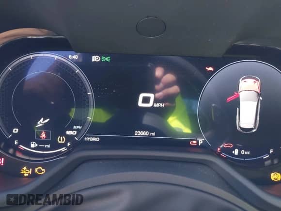 2024 Dodge Hornet R/T z VIN ZACPDFCW9R3A28545, wystawiony jako IAAI lot #42901439 z przebiegiem 23 660 mil mil oraz . Historia ofert i sprzedaży dostępna na DreamBid. Obrazek 7.