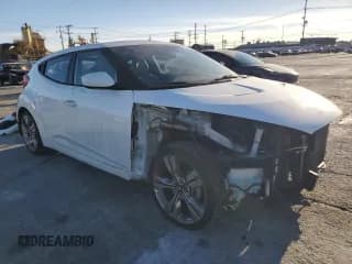 ✅ 2014 Hyundai Veloster • VIN: KMHTC6AD4EU209424 • Lot: 87465194. Wystawiony na Copart z przebiegiem 112 208 mil. Bezpłatny archiwum sprzedaży aukcyjnych z USA i szczegółowy raport historii pojazdu na DreamBid. Zdjęcie 4.