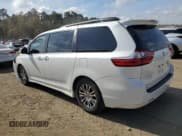 ✅ 2020 Toyota Sienna XLE Premium • VIN: 5TDYZ3DC6LS084776 • Lot: 93303175. Listed on Copart with 70,987 mi. Free auction sales archive from the USA and detailed vehicle history report at DreamBid. Image 2.