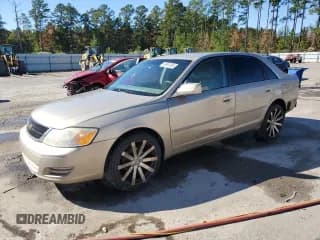 ✅ 2000 Toyota Avalon XLS • VIN: 4T1BF28B0YU065309 • Lot: 90991395. Listed on Copart with 273,032 mi. Free auction sales archive from the USA and detailed vehicle history report at DreamBid. Image 1.