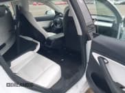 ✅ 2019 Tesla Model 3 Mid Range • VIN: 5YJ3E1EA5KF509334 • Лот: 41916361. Опубликован ранее на IAAI с пробегом 108 083 миль. Бесплатный доступ к архиву аукционных продаж из США и подробный отчёт об истории автомобиля на DreamBid. Изображение 8.