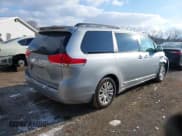 ✅ 2014 Toyota Sienna XLE • VIN: 5TDYK3DC5ES510156 • Lot: 43828821. Listed on IAAI with 233,799 mi. Free auction sales archive from the USA and detailed vehicle history report at DreamBid. Image 4.